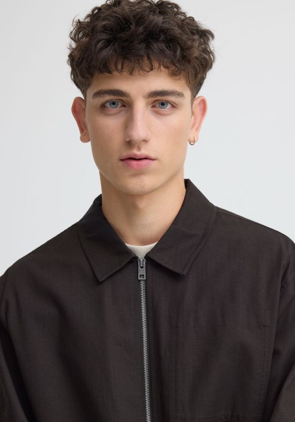 Twynn True Black Jacket