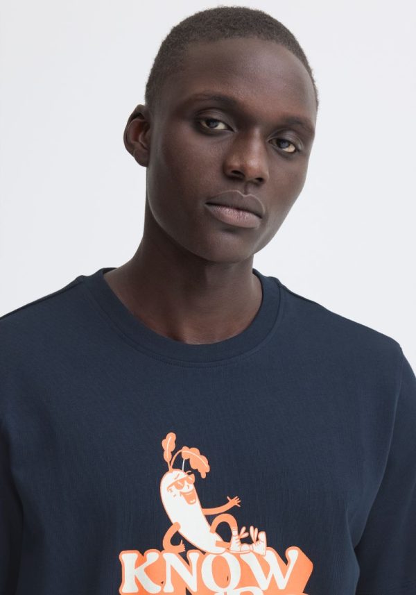 Know Your Worth Navy T-Shirt