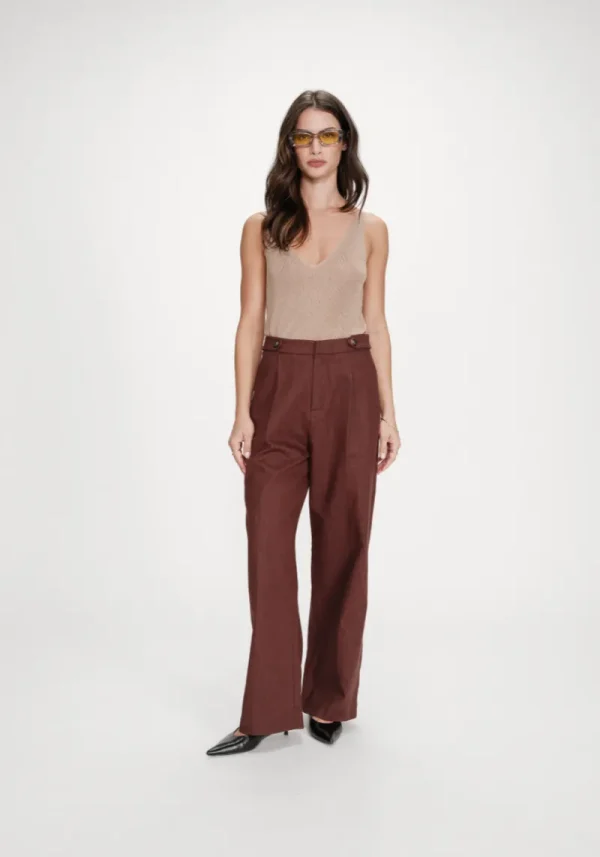 Vanelis Chocolate Linen Trousers