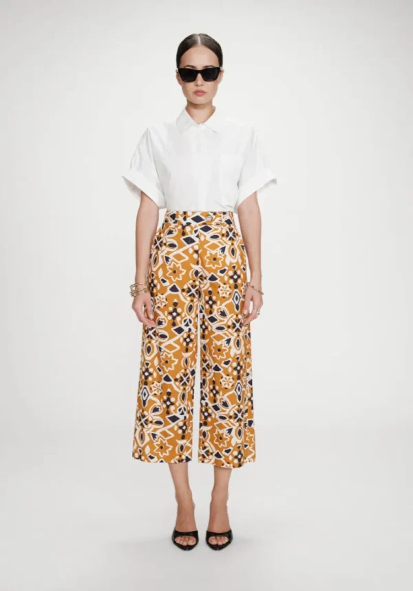 Varsy Cognac Trousers