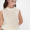 Vollo Sleeveless Sweater In Vanille
