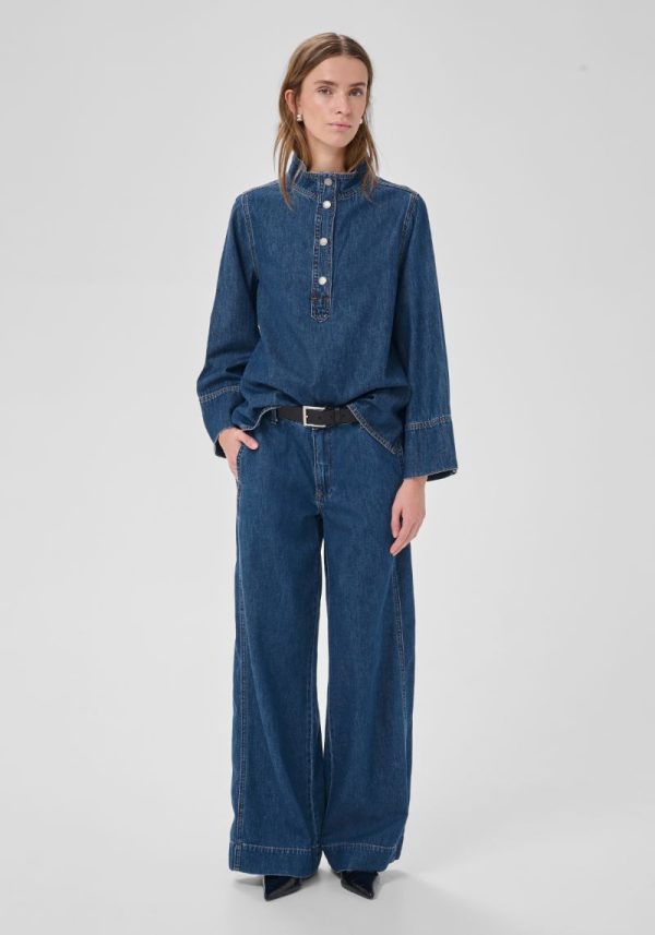 Hilma Mid Wash Wide Jeans