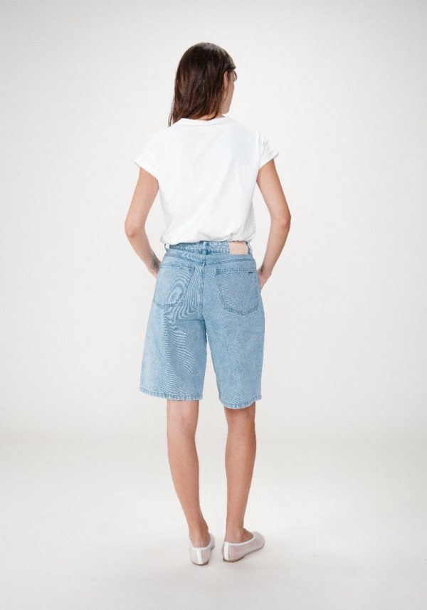 Wylo Biscotti T-Shirt