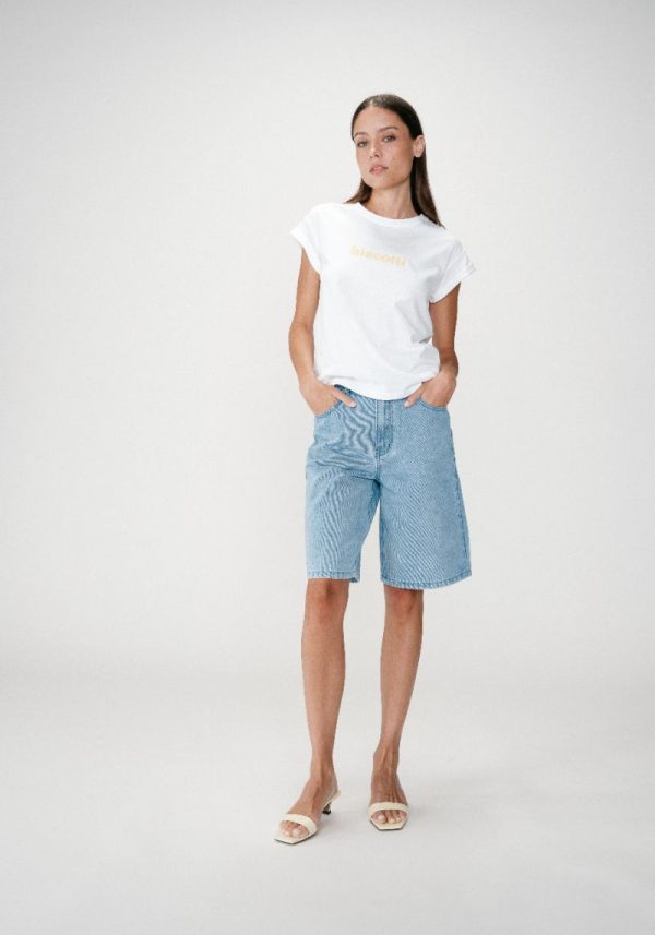 Wylo Biscotti T-Shirt