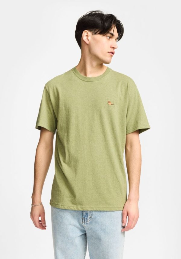 Revolution green beaver t 4 Pipe Smokers T-Shirt