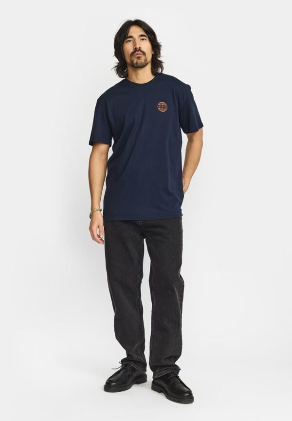 Revolution dog t 3 Daily News T-Shirt