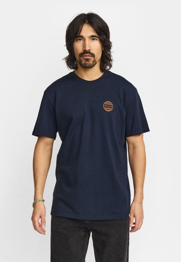 Revolution dog t 4 Daily News T-Shirt