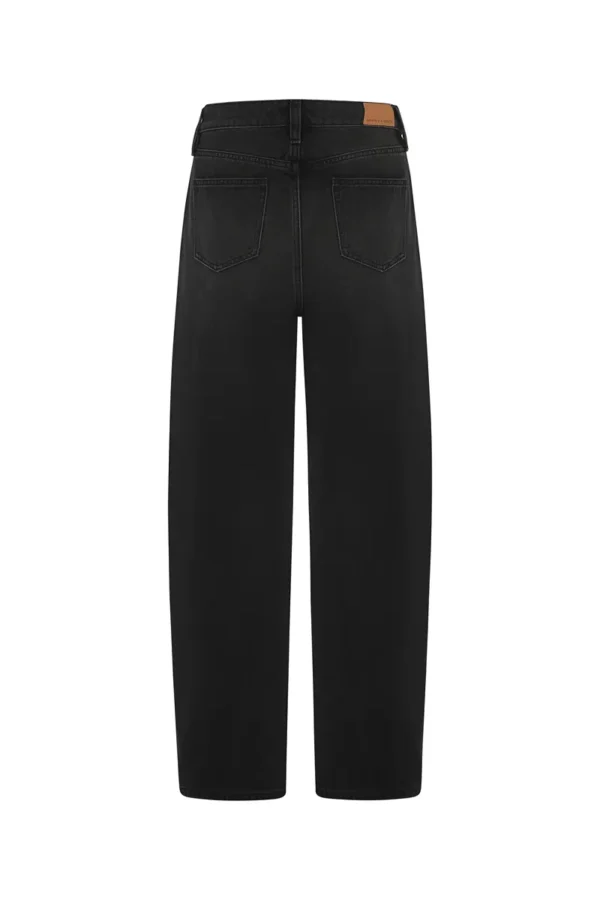 seventy + mochi mila jean fairbanks 7 Mila Fairbanks Jean